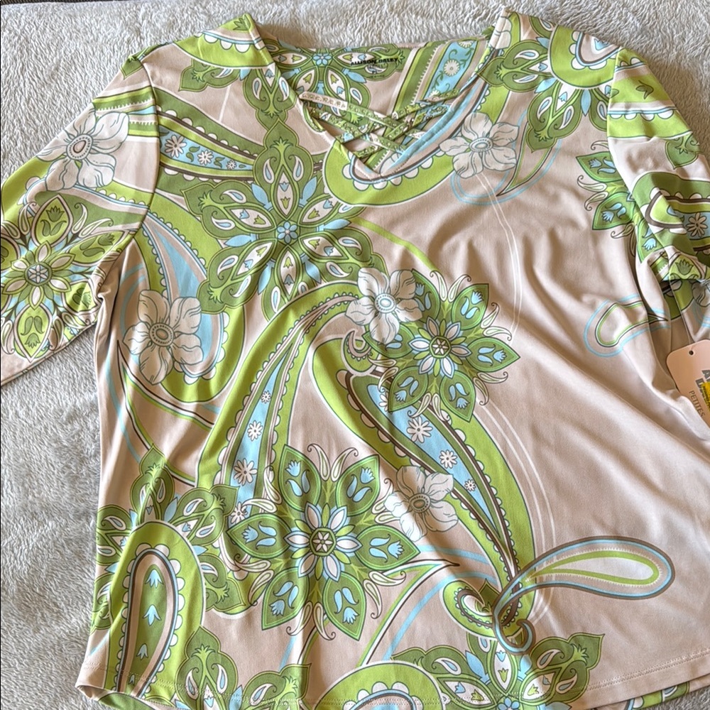 Allison Daley Petite White and Green Graphic Relaxed Blouse